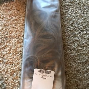 18” Body Wave Clip In Hair Extensions